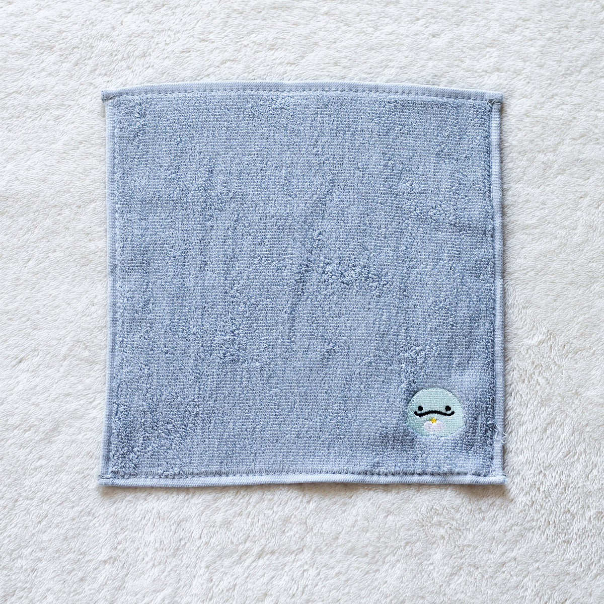 【親子イルカ】一緒にお出かけしよう✨刺繍タオルハンカチ【8月中旬発送】