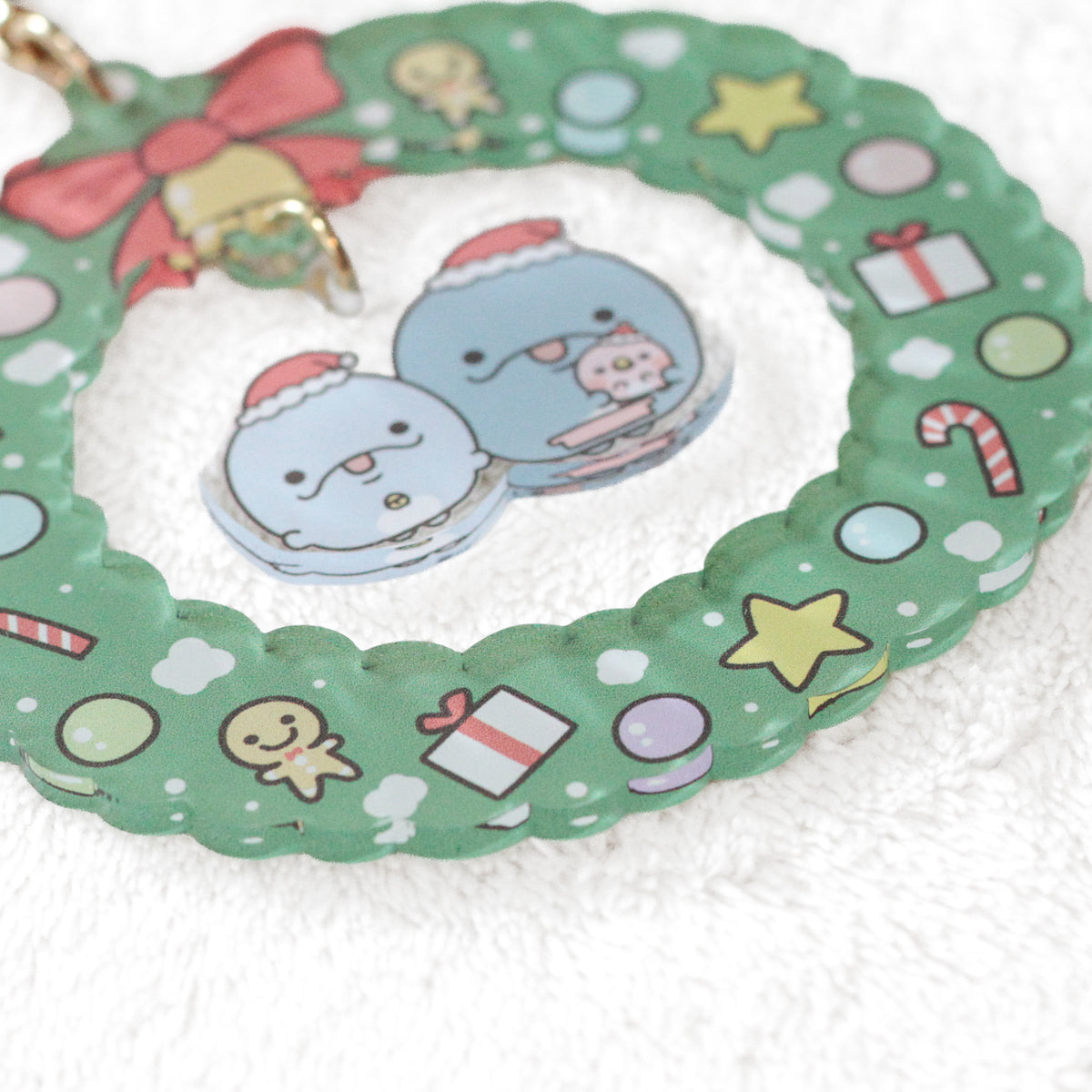 【親子イルカ】クリスマスリースアクキー【11月下旬発送】