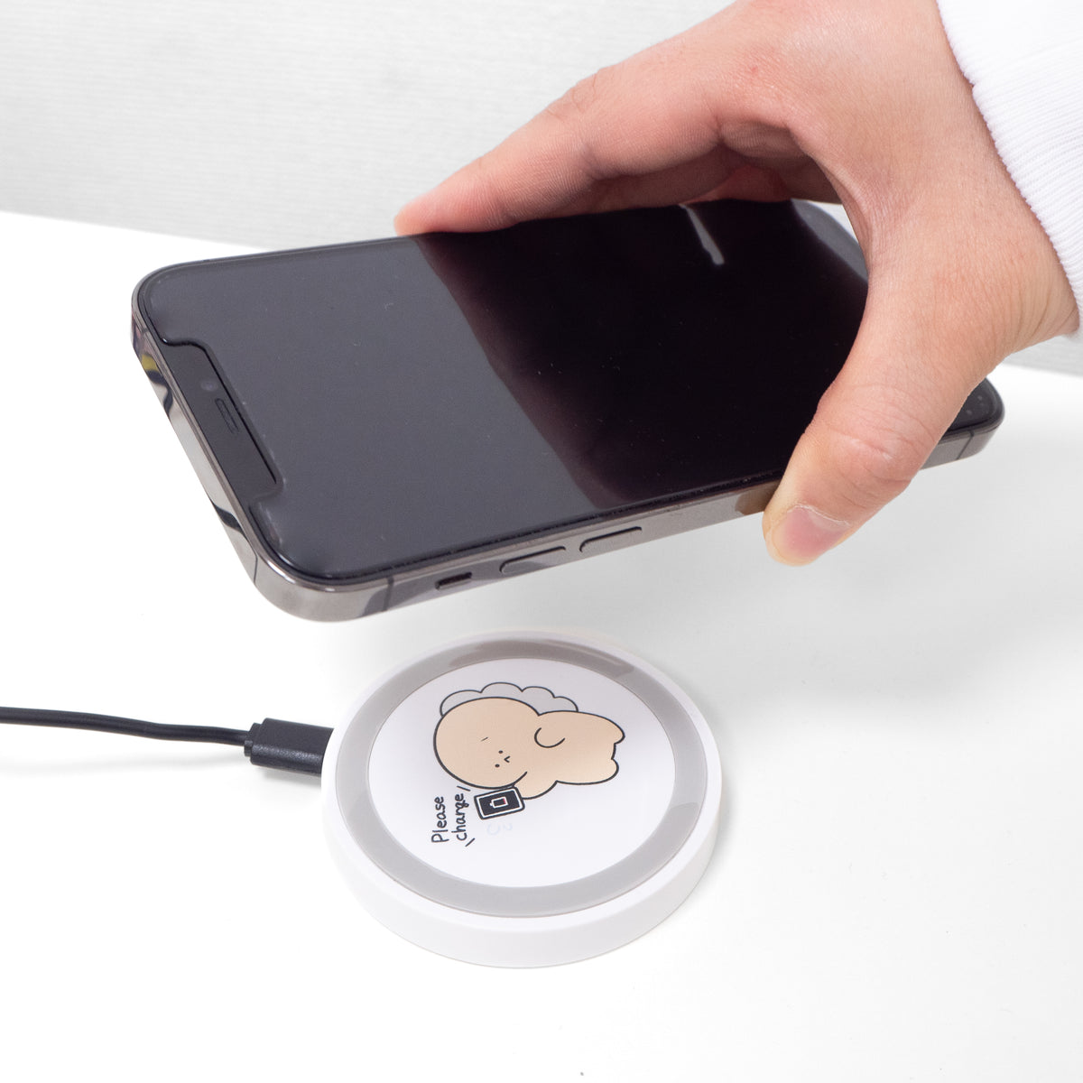 【困りザウルス】ワイヤレス充電器(Qiチャージャー)【1月上旬発送】