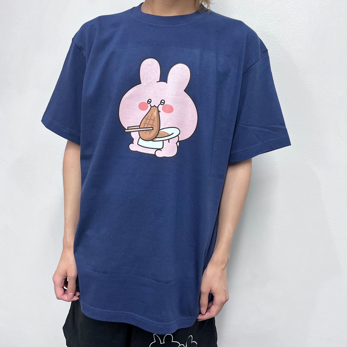 【あさみみちゃん】おにくがすべて忘れさせてくれるTシャツ(おなかいっぱいシリーズvol.2)