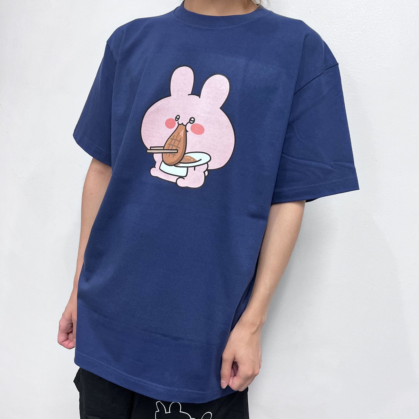 【あさみみちゃん】おにくがすべて忘れさせてくれるTシャツ(おなかいっぱいシリーズvol.2)