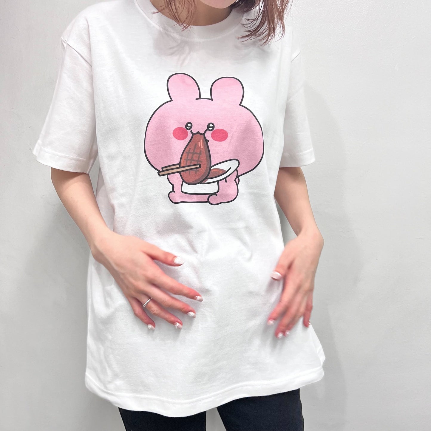 【あさみみちゃん】おにくがすべて忘れさせてくれるTシャツ(おなかいっぱいシリーズvol.2)