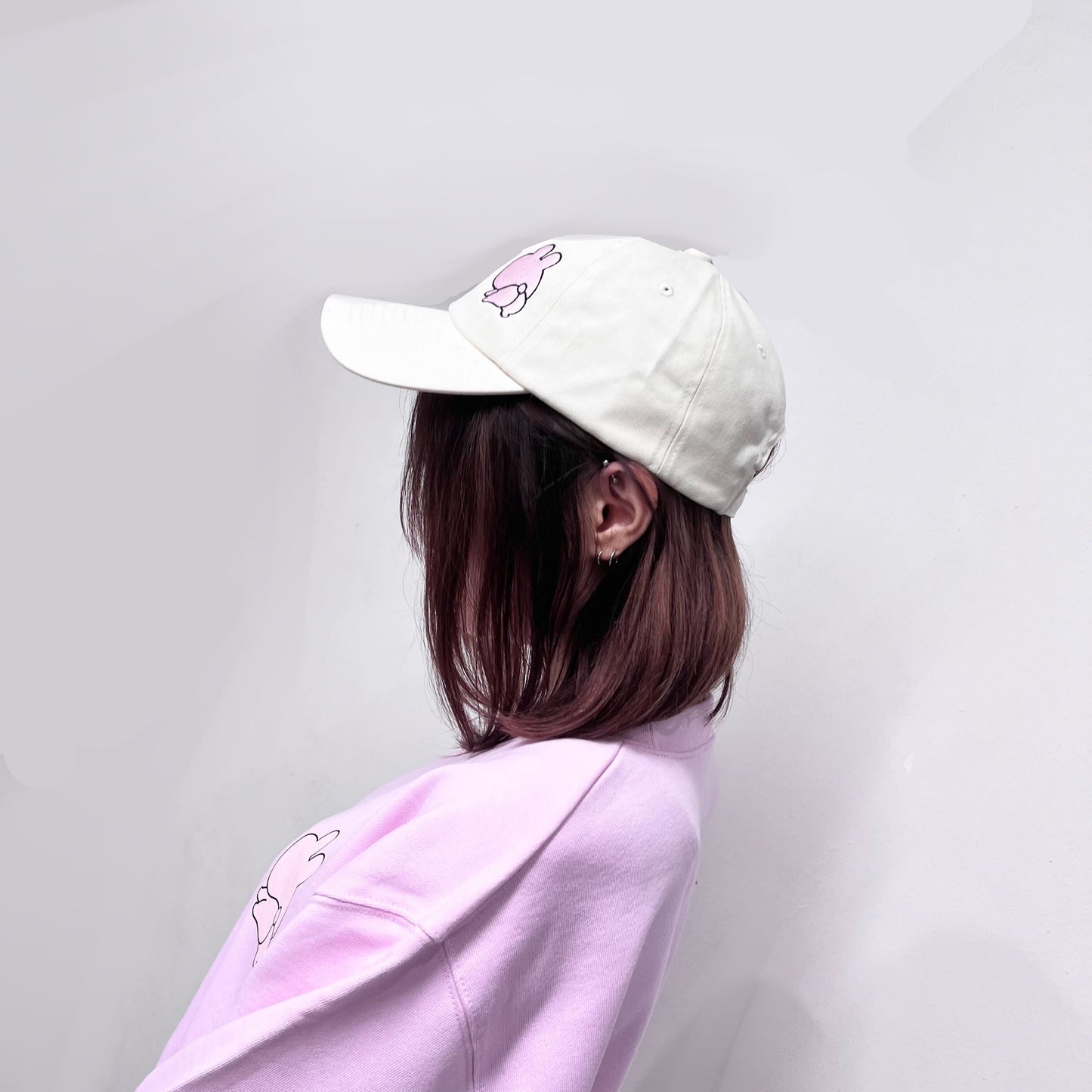 [ASAMIMI-CHAN 】Butt appeal❣ Embroidered cap [Shipping in mid-November]