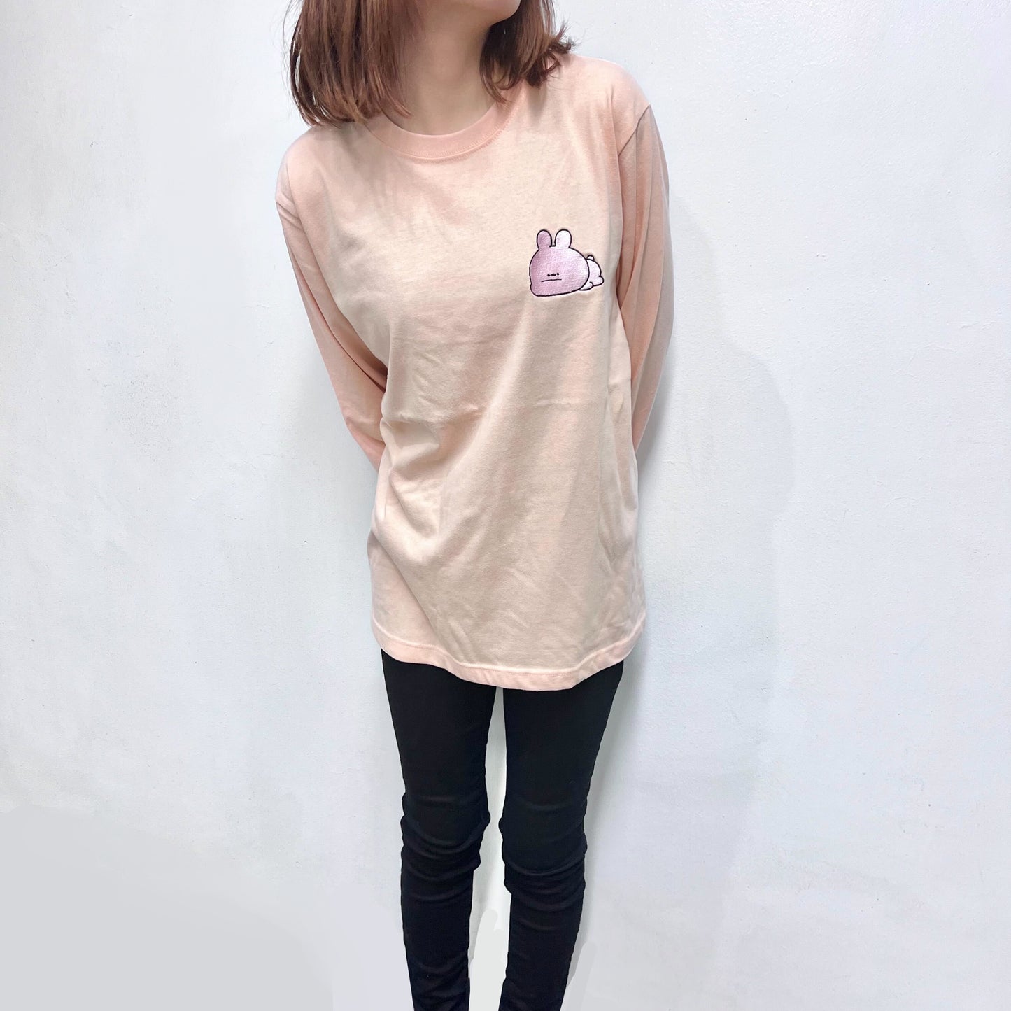 [ASAMIMI-CHAN ] Daramuni♡ embroidered long sleeve T-shirt [Shipping in mid-November]