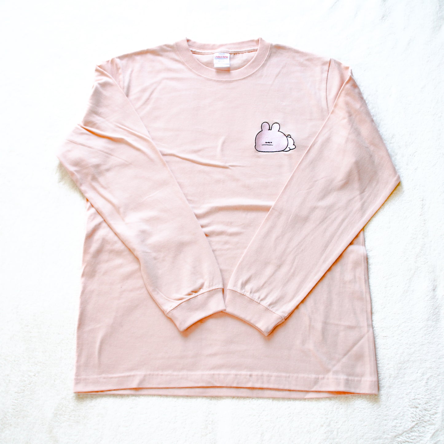 [ASAMIMI-CHAN ] Daramuni♡ embroidered long sleeve T-shirt [Shipping in mid-November]