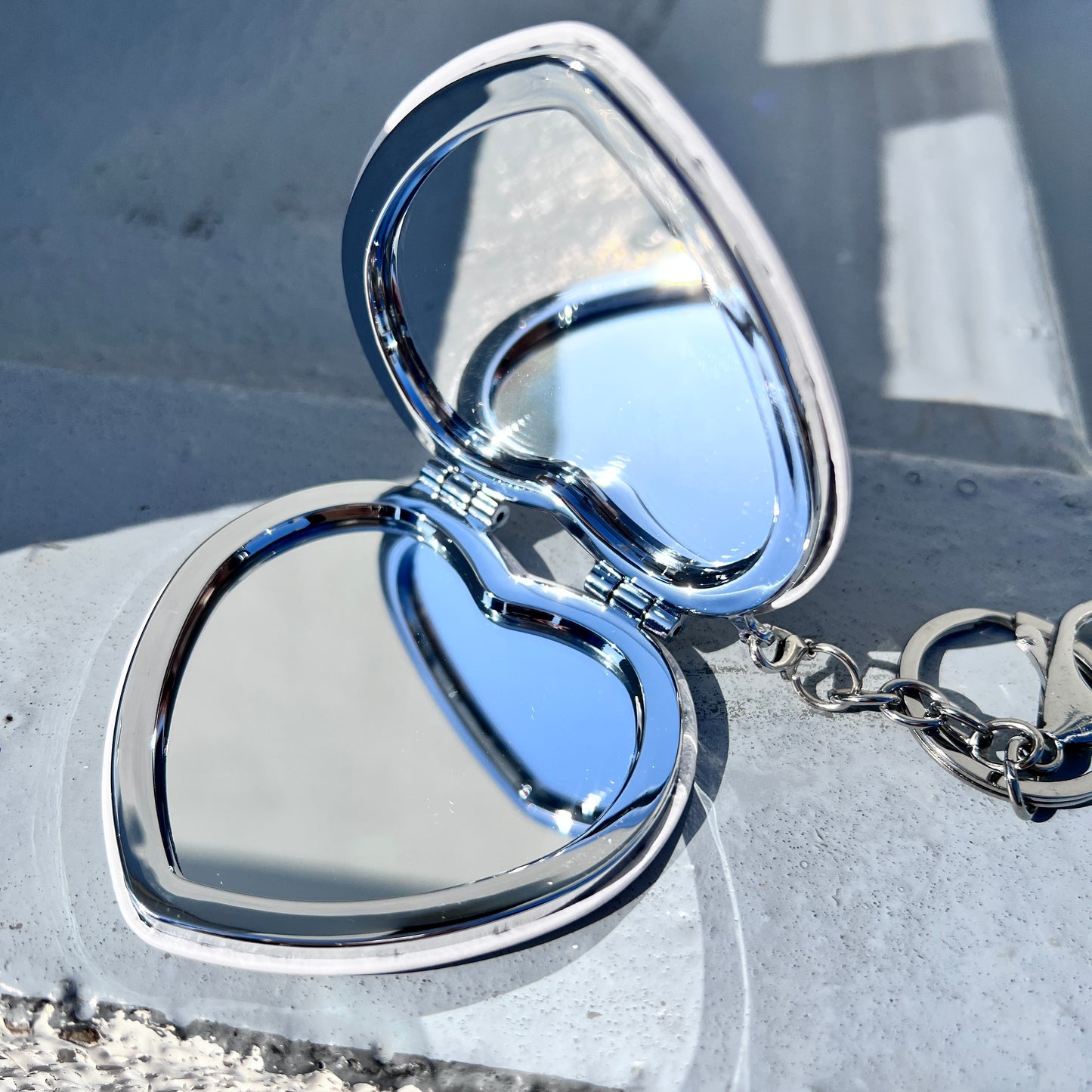 [ASAMIMICHAN] Herz-Taschenspiegel [Versand Mitte November]