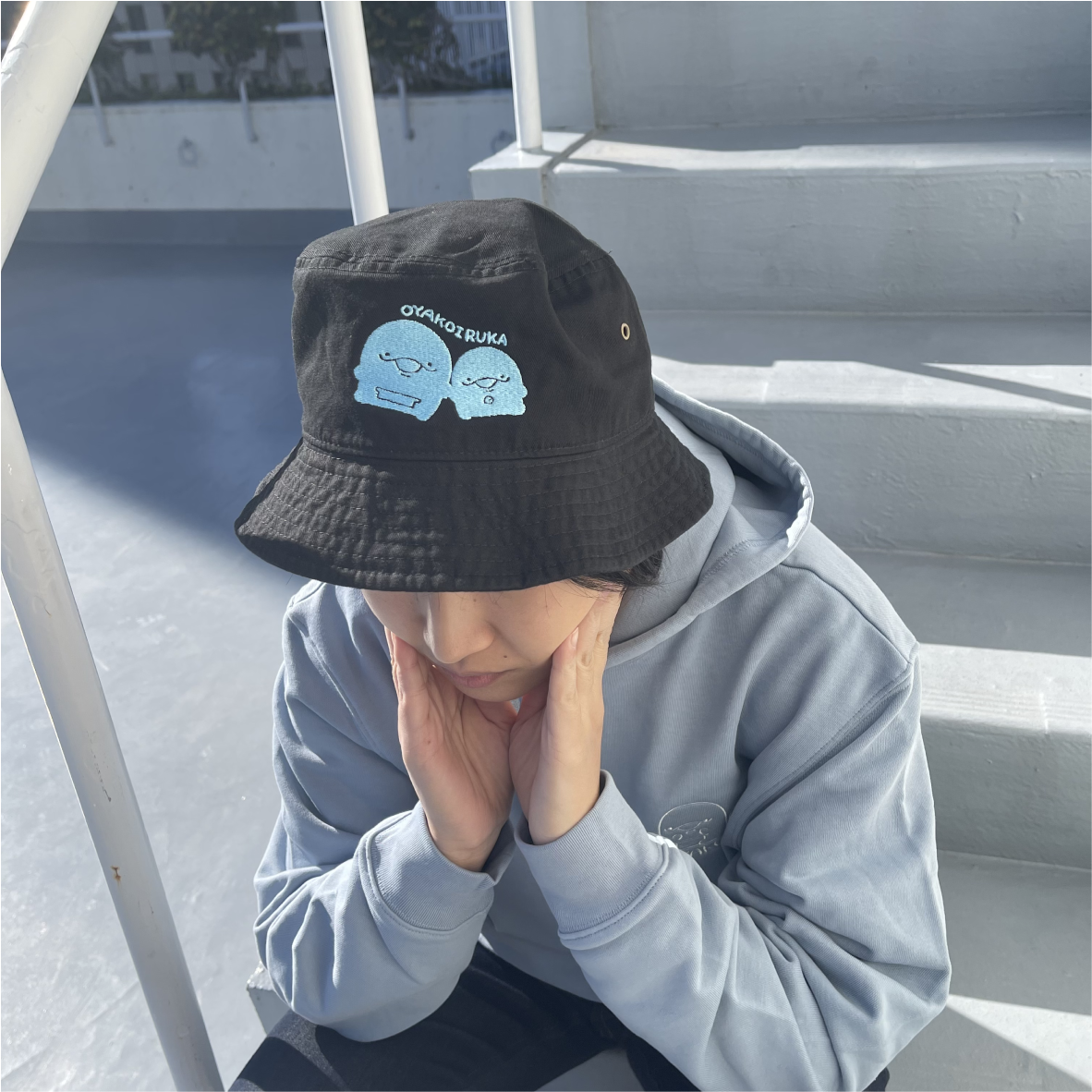 [Parent and child dolphin] Bucket hat [shipped in mid-February]