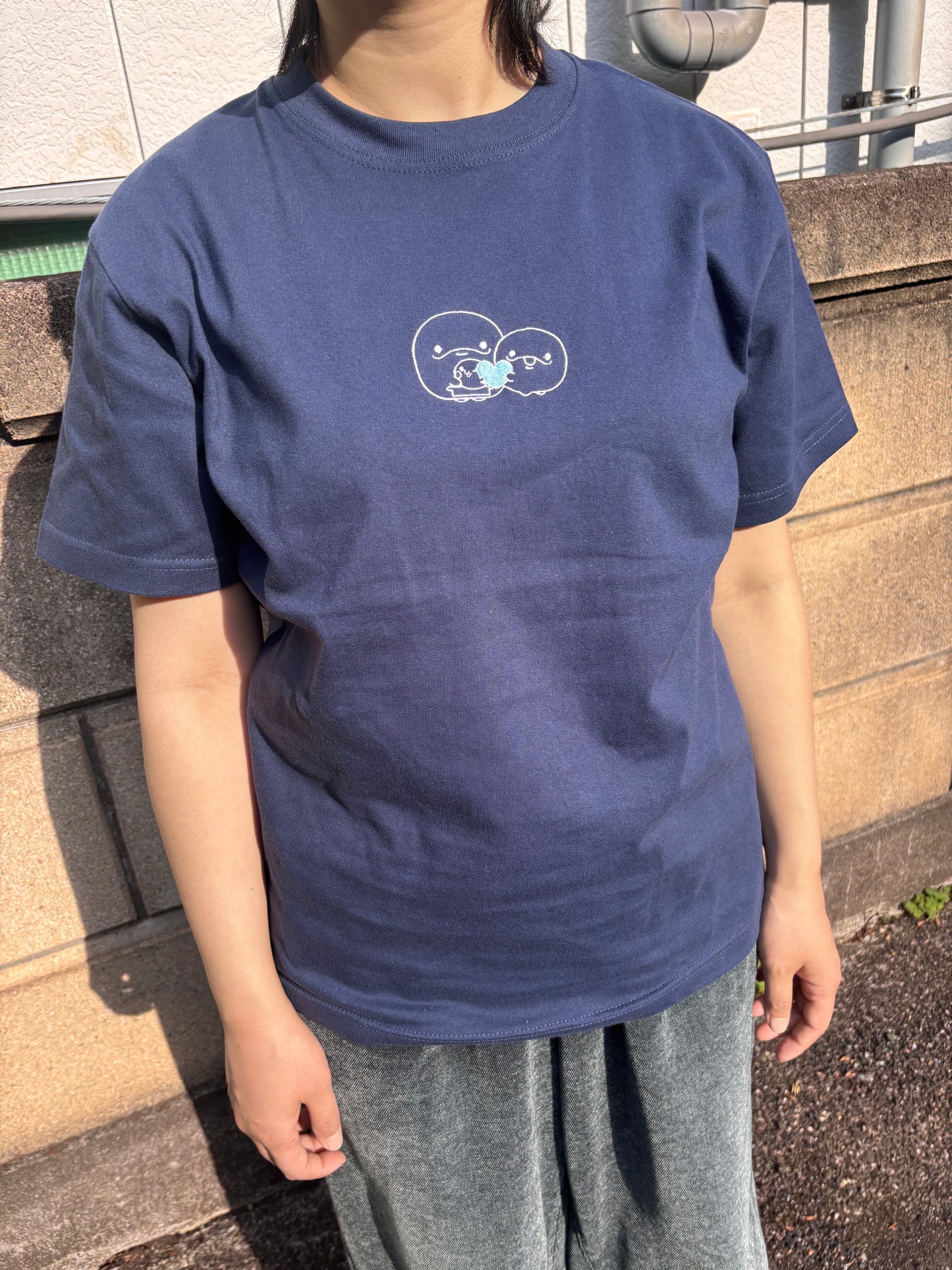 [OYAKOIRUKA] Embroidered T-shirt [Shipping in late-June]