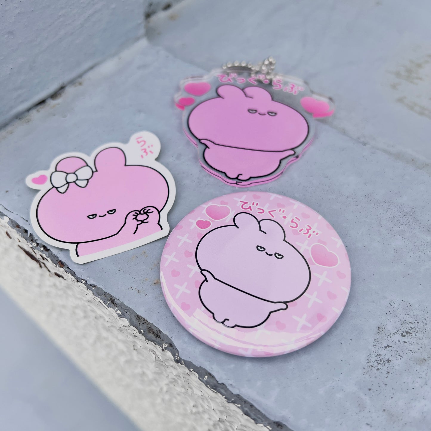 【あさみみちゃん】シークレットあり♪半目で愛を伝えるランダム缶マグネット（全3種）【2月中旬発送】