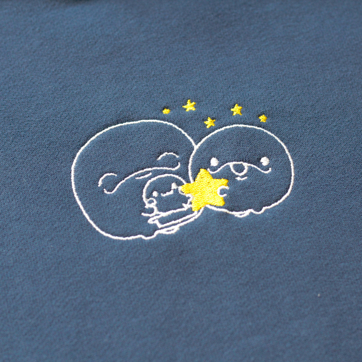 【親子イルカ】刺繍パーカー【11月下旬発送】