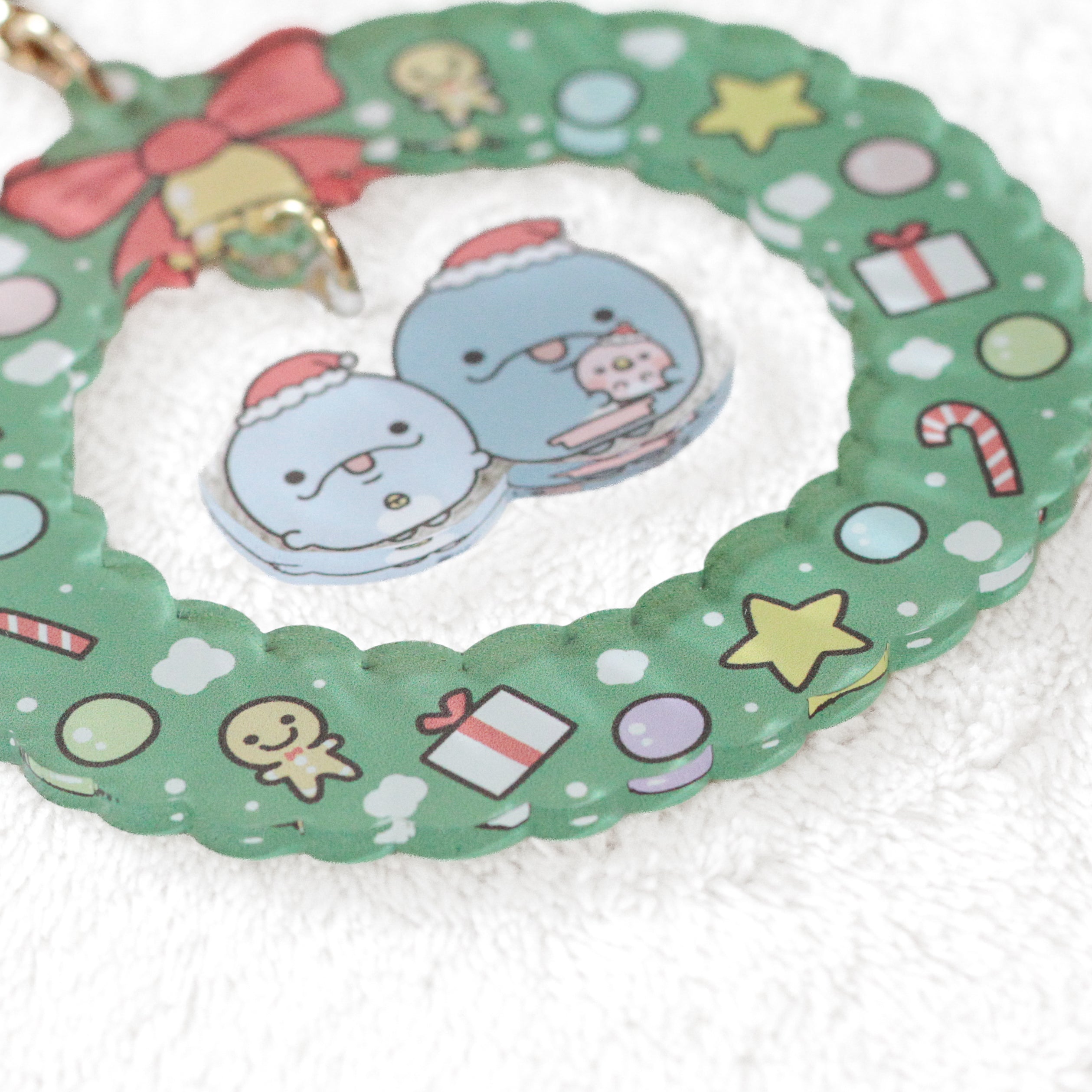 親子イルカ】クリスマスリースアクキー【11月下旬発送