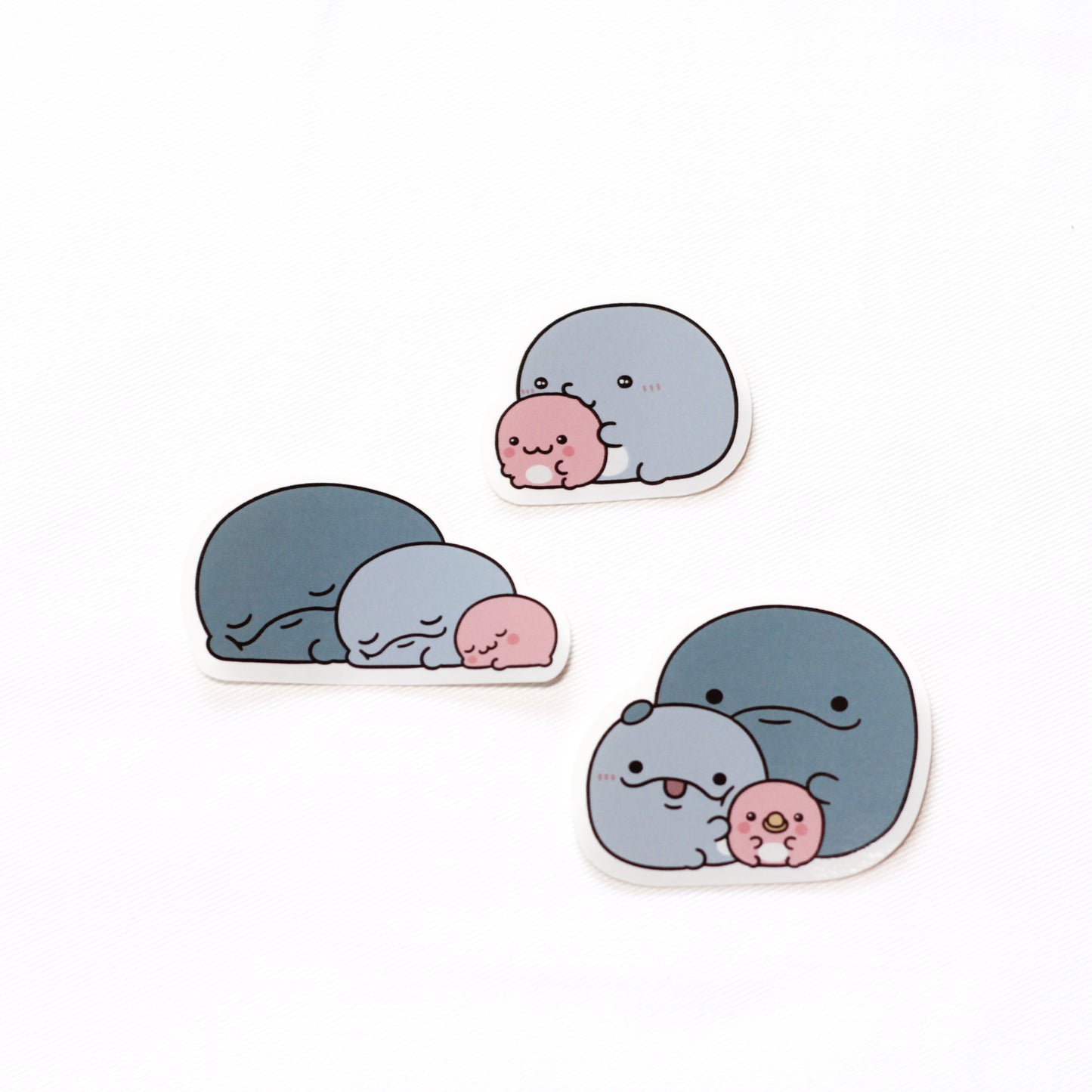 【親子イルカ】ステッカーセット（3枚入り）【12月中旬発送】