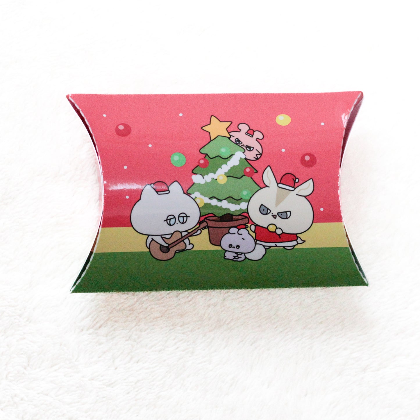 [ASAMIMICHAN] Pillow Case (with Christmas Message Card) [Shipping in mid-December]