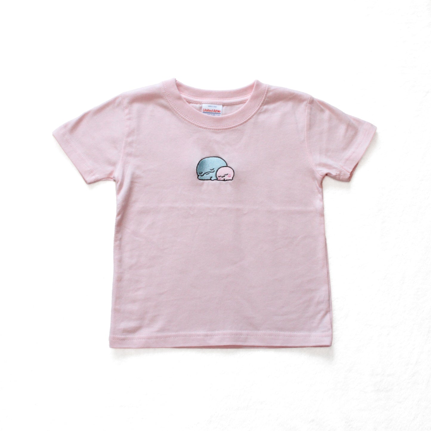 【親子イルカ】フロント刺繍Tシャツ（キッズサイズ）【9月下旬発送】