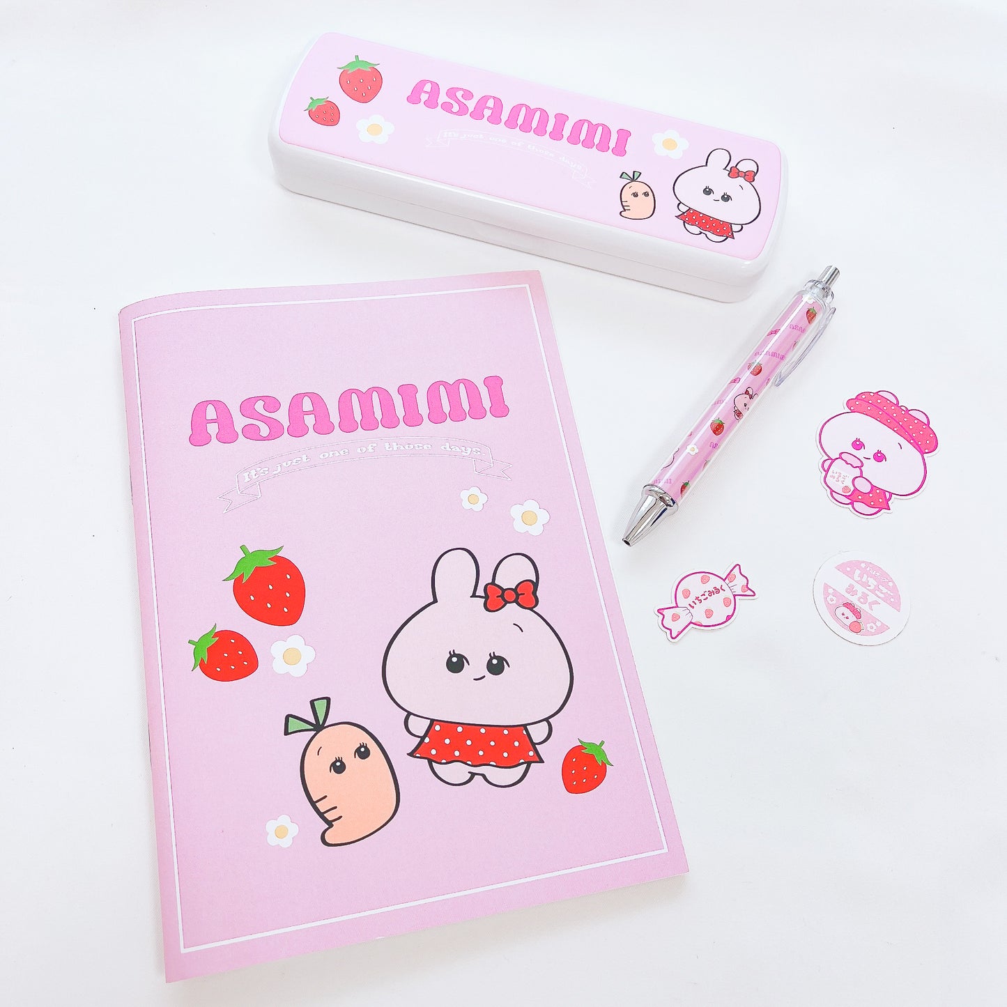 [Asamimi-chan] Ballpoint pen (strawberry) (retro) [shipped in mid-November]