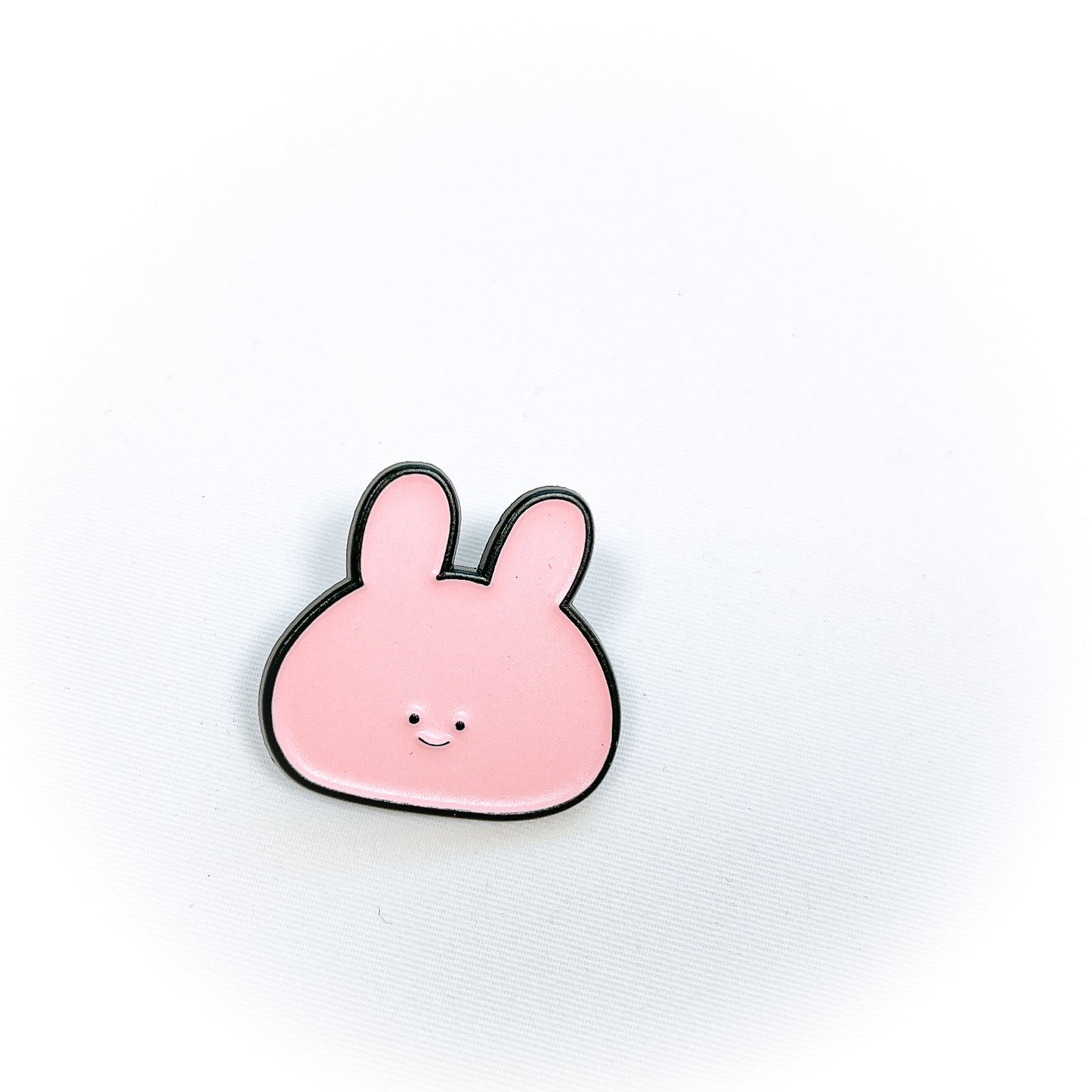 [Asamimi-chan] Enamel pin badge